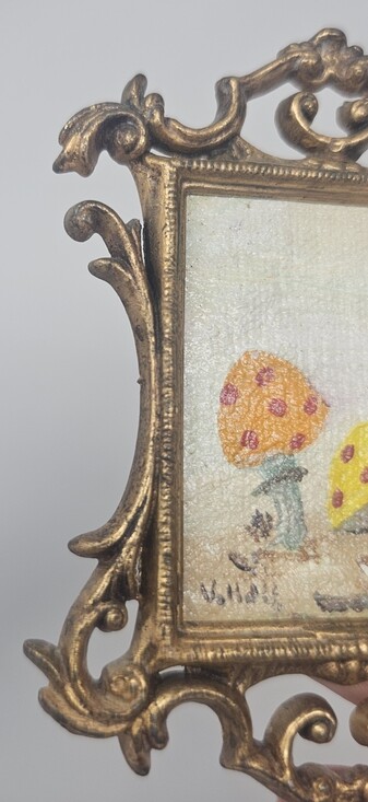 Vtg Mini Hand Painted Mushrooms Ornate Hong Kong Molded Plastic Framed Signed 4" - Picture 5 of 8